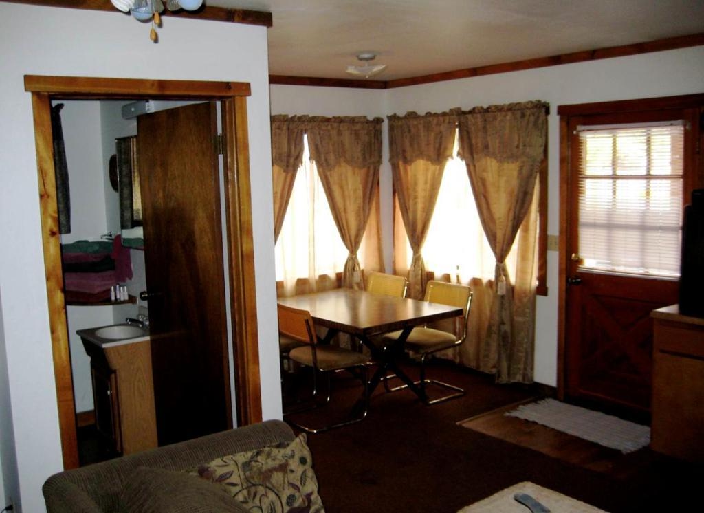Majestic Moose Lodge - Coptic Village Big Bear Lake Camera foto